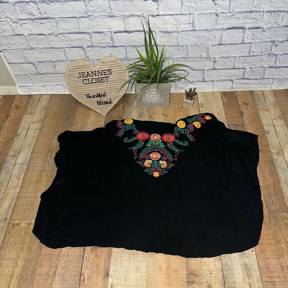 Black Floral Embroidered Kimono umgee - Picture 5 of 13